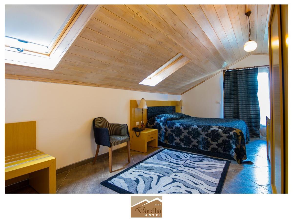 Hotel Dardha Cameră foto